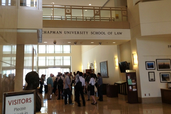 写真：Chapman Law School受付の様子